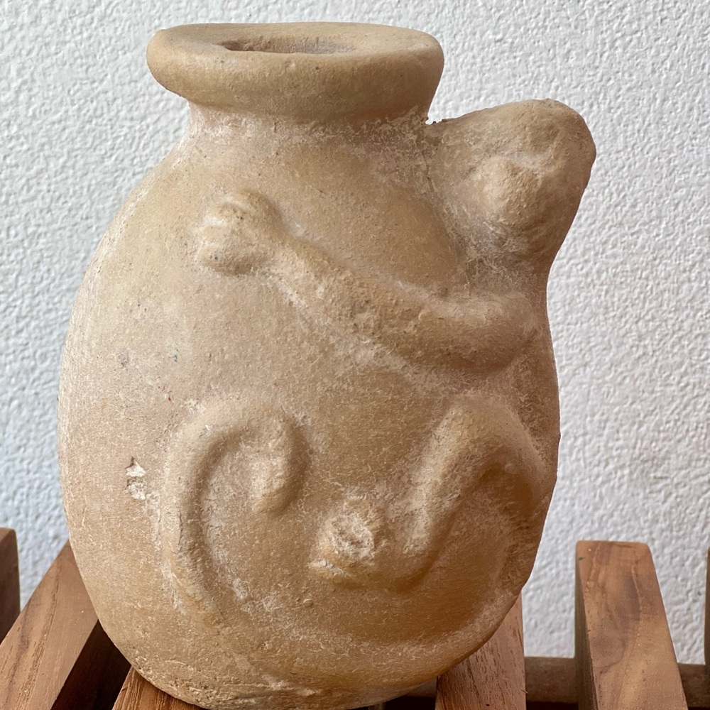 Mayan hand forged pottery/vase/vessel - Picture 6 of 6